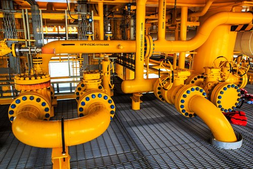 Oil rig pipes after painting